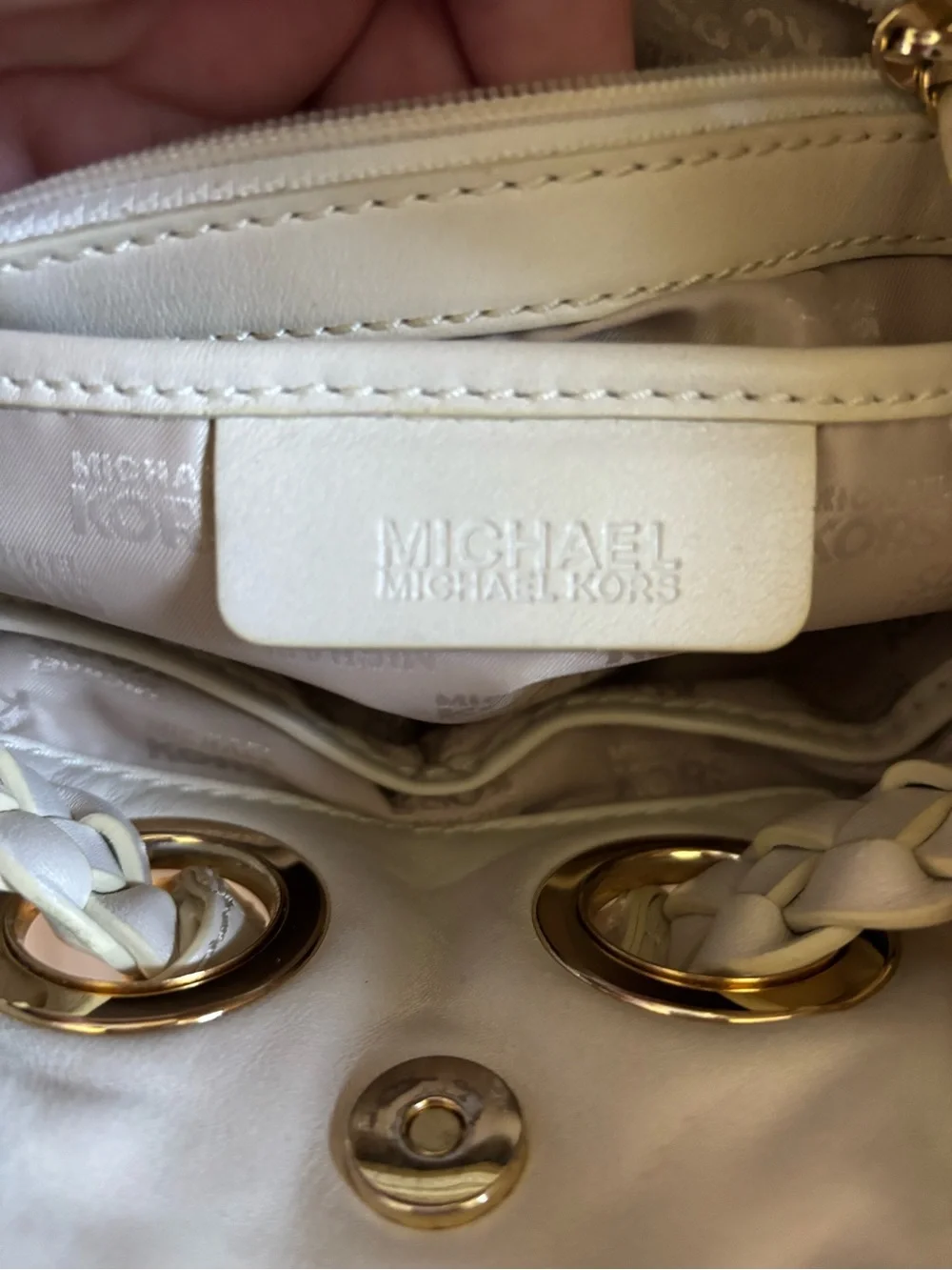 Michael Kors Vintage Cream Leather Hobo Bag w Gold Hardware - Funky & Like New